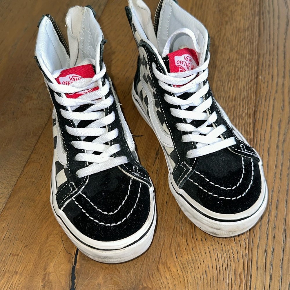 Mickey Vans